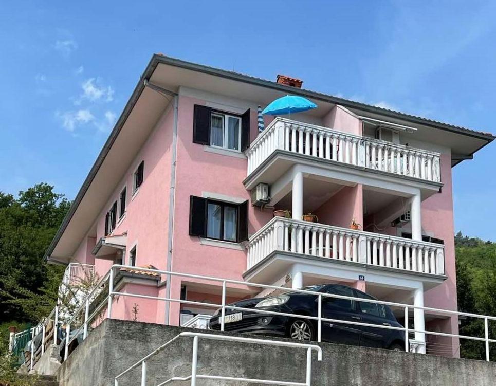 Apartments Lovro 洛夫兰 外观 照片